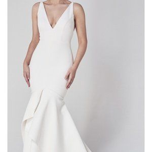 BRAND NEW UNWORN WEDDING DRESS